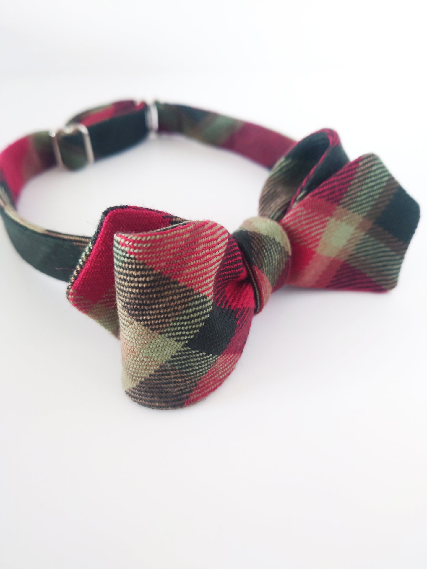 scottish wool tartan diamond point self tie bow tie