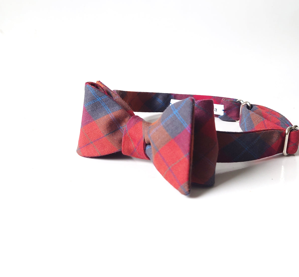Autumnal plaid bow tie