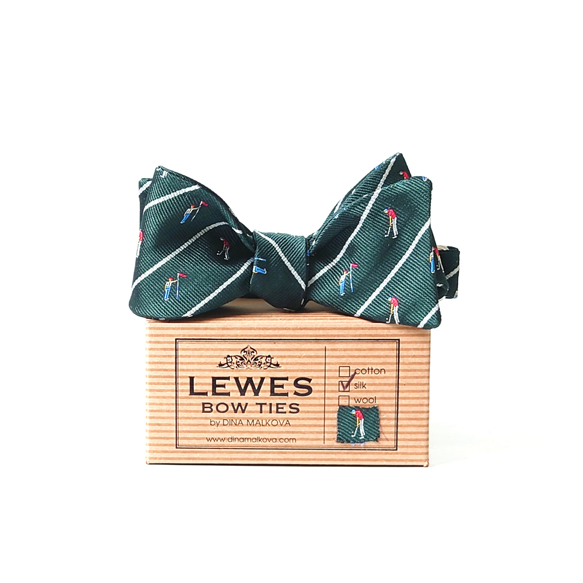 Green silk bow tie with golfers print