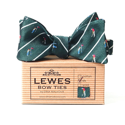 Green silk bow tie with golfers print