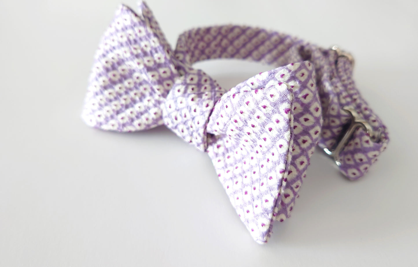 Japanese lilac silk bow tie