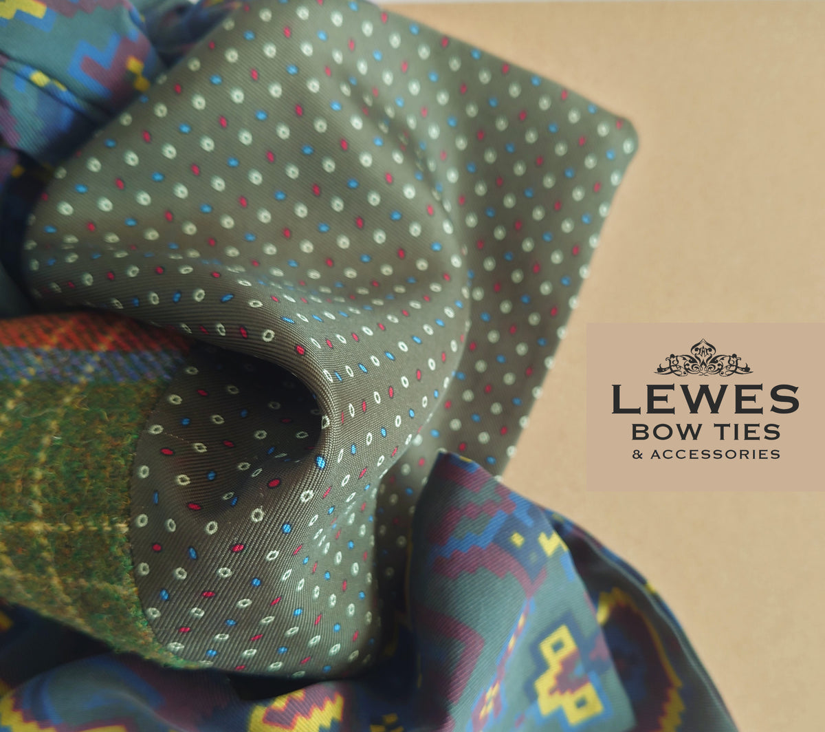 Men's silk and wool patchwork scarf in green