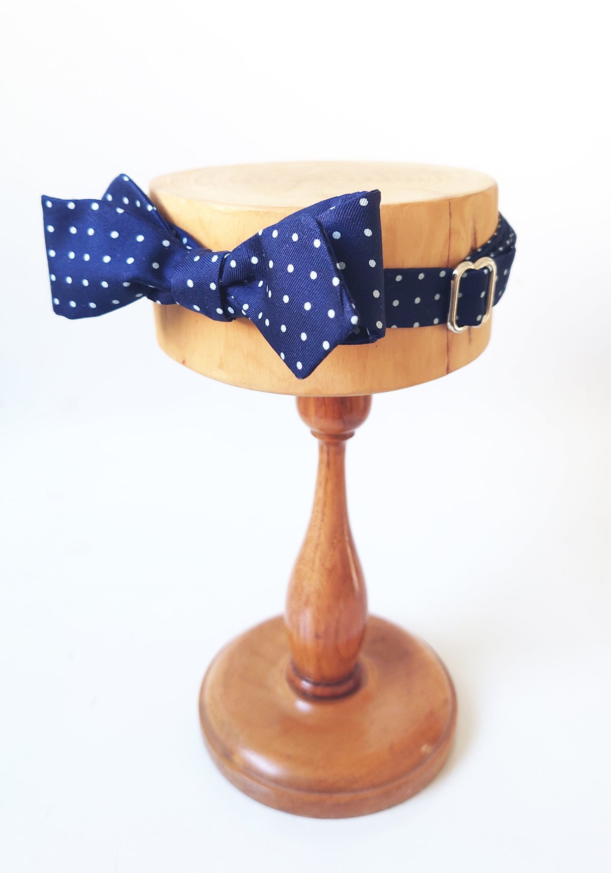 Navy polka dot 50s style self tie bow tie