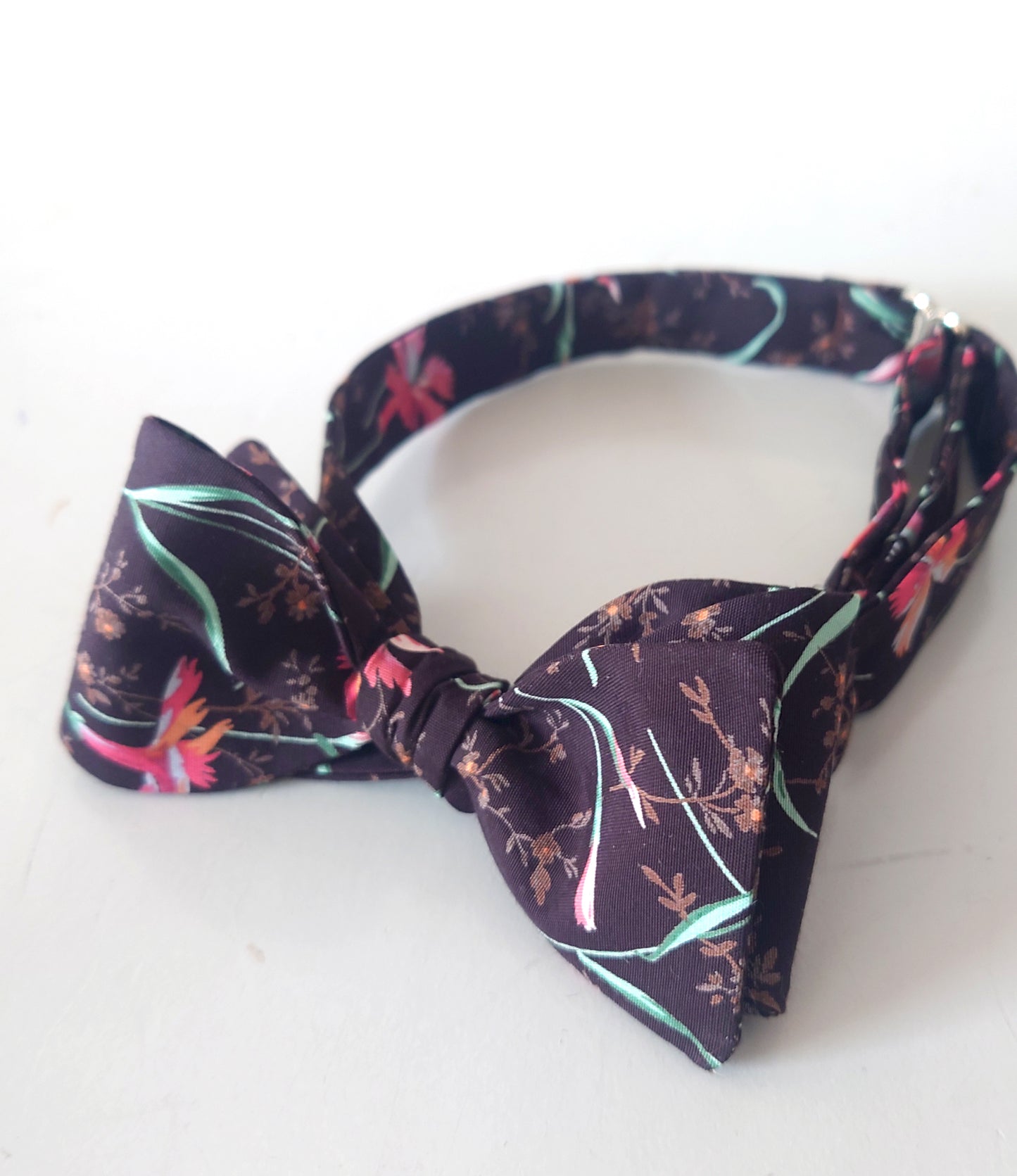 brown cotton tie